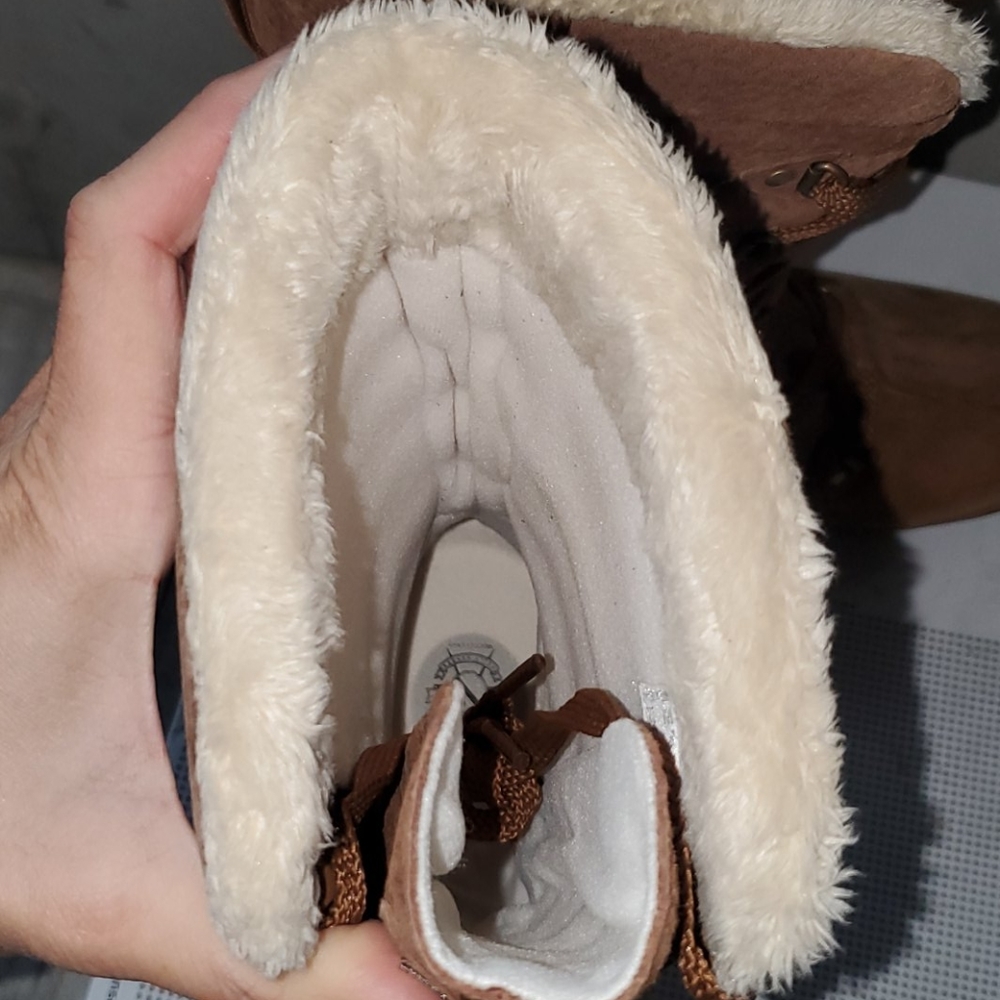 Helly Hansen Mid Calf Boot - Picture 4 of 4